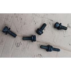 Болты водяной помпы